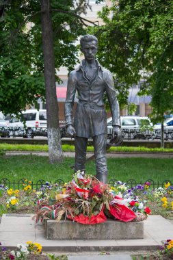 Uzhhorod, Ukrayna - 27 Nisan 2016: Anıt Sandor Petofi