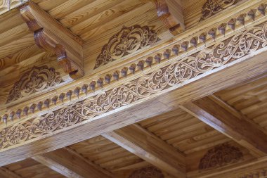 Oryantal tarzda yakın çekim oyma öğeleri. Mimari