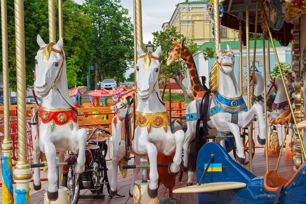 Beautiful horse on the carousel street. Carnival — Stock Photo, Image