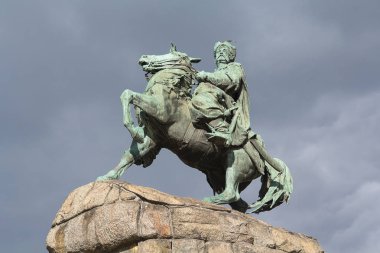 Bogdan Khmelnitsky anıt sırtında. Kiev, Ukrayna