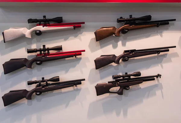 PSP pneumatikus puskák a a stent. Fegyver ipar — Stock Fotó