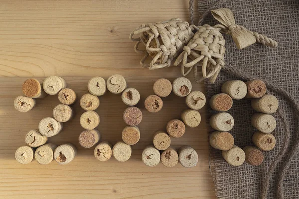 Wine corks stacked as the date of the 2020 retro style. Christmas background — Stock Photo, Image