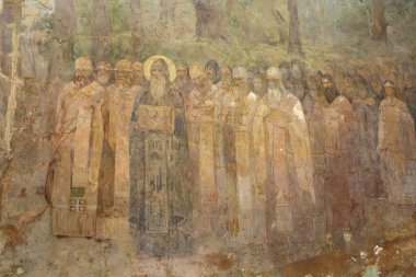 Kiev, Ukrayna - 18 Mayıs 2019: Fresco - Kiev Pechersk Lavra 'nın kutsal kapılarına giden dış duvarlardaki yağlı boya tabloları. Trinity Kapı Kilisesi (Kutsal Kapılar) 1106-1108 yılında inşa edilmiştir.