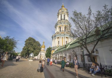 Kiev. Ukrayna - 18 Mayıs 2019: Kiev Pechersk Lavra. Yurt Katedrali