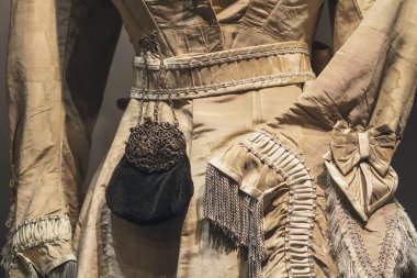 Lüks retro elbise yakın çekim. Güzellik ve Moda