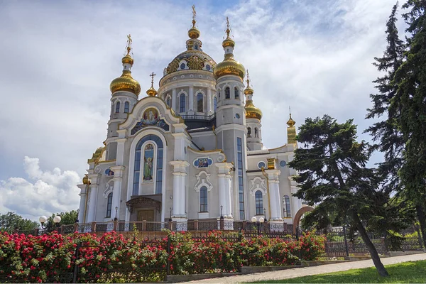 Gouden Koepels Van Orthodoxe Kerk Donetsk Oekraïne — Stockfoto