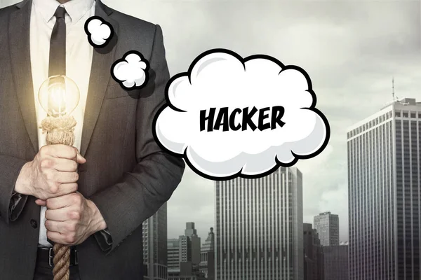 Hacker tekst op de tekstballon met zakenman — Stockfoto