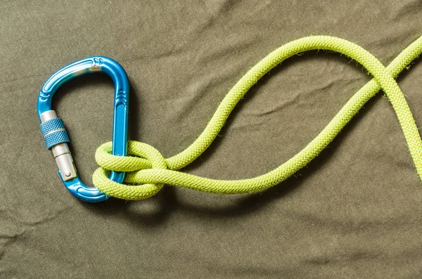 Karanfil hitch - düğüm.
