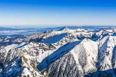 Manzara Tatra Dağları'nın tepesinden görüntülemek.