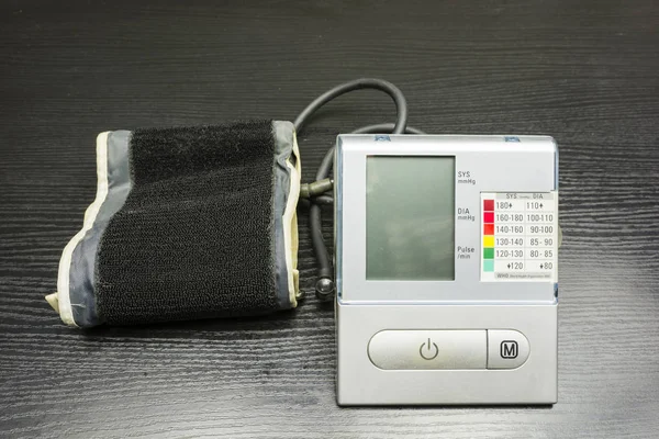Home blood pressure monitor. — Stock Photo, Image