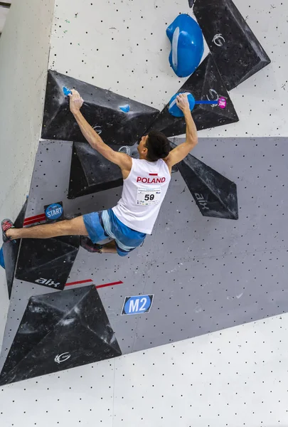 Zakopane Poland September 2019 Polish Representative Bouldering Fights Boulder Problem — Stock Photo, Image