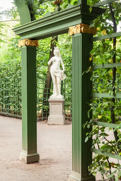 Sculpture in the Summer Garden, Saint Petersburg — Stock Photo, Image