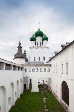 Kilise St John teolog, Rostov Kremlin