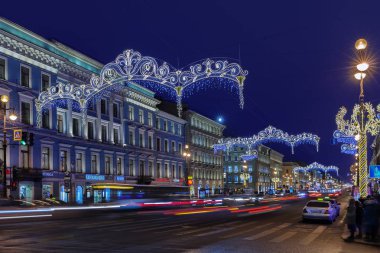 Nevsky Prospect, Saint Petersb gece Noel aydınlatma