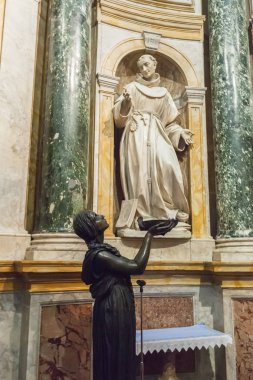 Heykel iç o Siena Katedrali (Duomo di Siena), bu