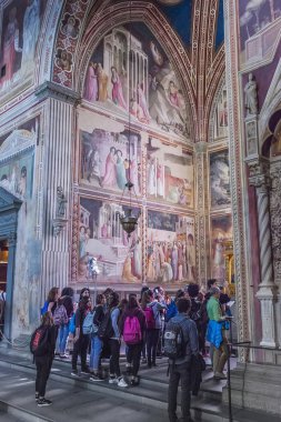 Basilica of Santa Croce (Kutsal haç) Floransa, iç o
