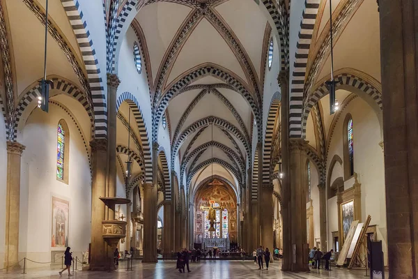 İç bazilika Santa Maria Novella, Florence, İtalya