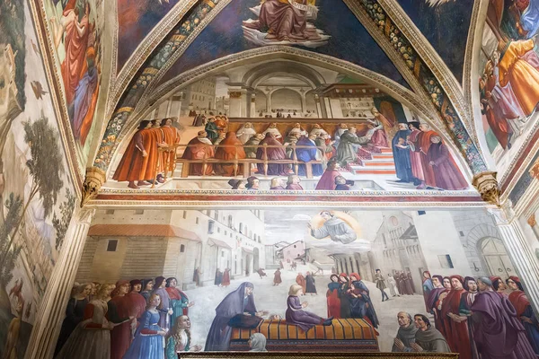 Sassetti Chapel in the basilica of Santa Trinita in Florence wit — Stock Photo, Image