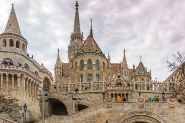 Budap 'taki Buda Şatosu' nun (Matthias Kilisesi) kilisesi.