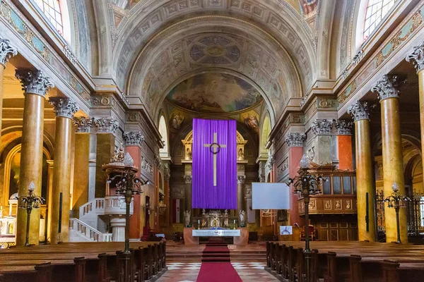 Interieur van St. John basiliek in Eger, Hongarije — Stockfoto