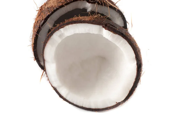 Kokos v polovině na bílém pozadí — Stock fotografie
