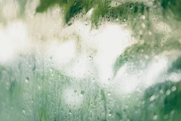 Gotas de lluvia en las ventanas, Gotas de agua — Foto de Stock