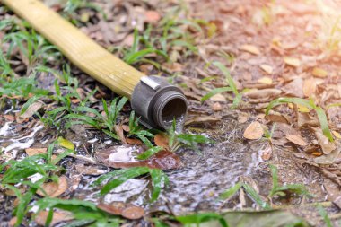 Kullanımdan sonra yerdeki yangın hortumu