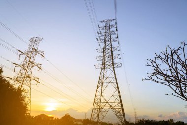 Yüksek gerilim elektrik pilon sistemi, elektrik iletim 