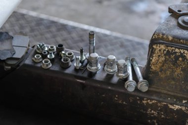 tekerlek fındık Vinçler otoparktan içinde Çalışma platformları