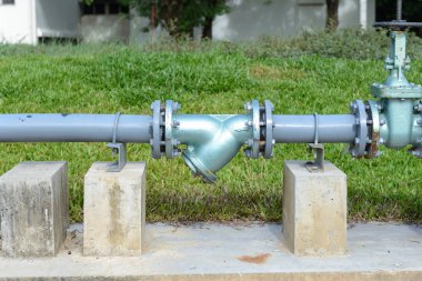 Eski su ana boru hattı