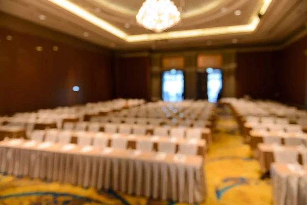 Abstract beeld wazig van lege ruimte van de vergadering of conferentie — Stockfoto