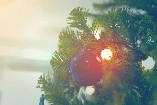 Proche Des Lumières Décorations Sur Arbre Noël Bonne Année Thème — Photo