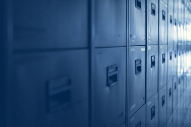 Dosyalama kabinleri ofis binası - mavi renk tonu