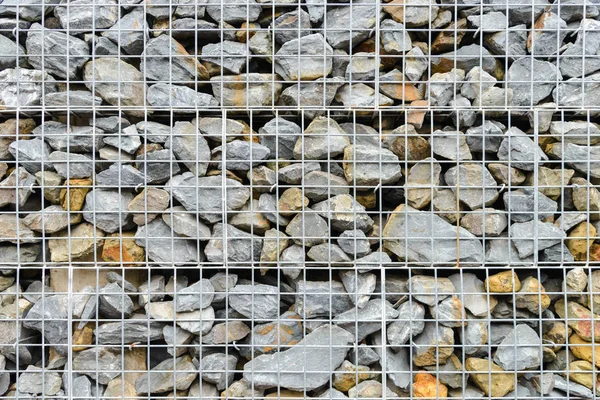 Gabionenfelswand Steine Stahlseilkäfig — Stockfoto