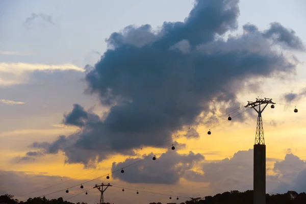 Silhouette Der Singapore Seilbahn Auf Die Insel Sentosa Abend — Stockfoto