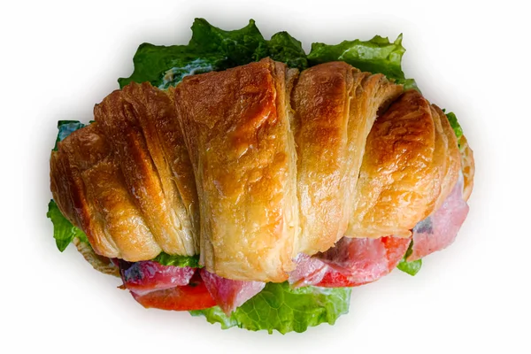 Croissant Sandwiche mit lachsrotem Fisch auf weißem Hintergrund — Stockfoto