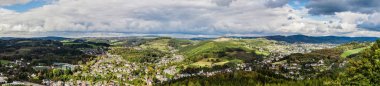 Gummersbach-Derschlag ve Bergneustadt Panoraması.