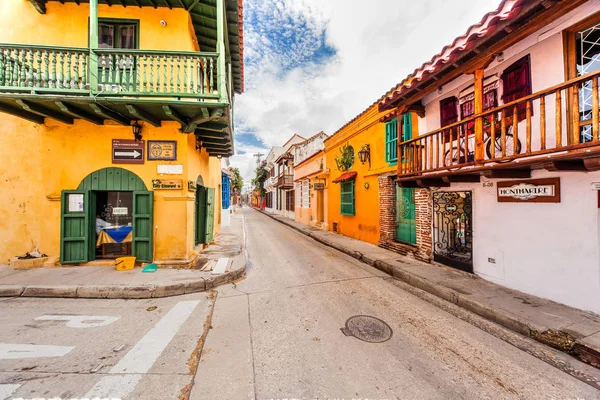 Cartagena, Kolumbie - 13 listopadu 2016: Staré Město Cartagena s unikátní architekturou. — Stock fotografie