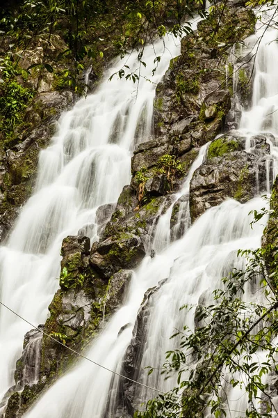 Chorro el Macho, ett vattenfall i El Valle de Anton, Panama — Stockfoto