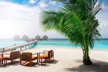 Su bungalov resort adlı Adaları