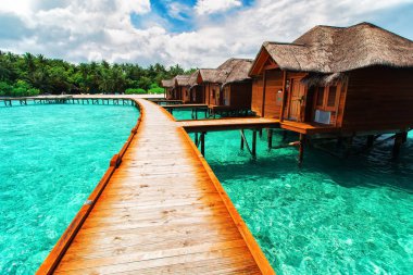 Su bungalov resort adlı Adaları. Hint Okyanusu, Maldivler