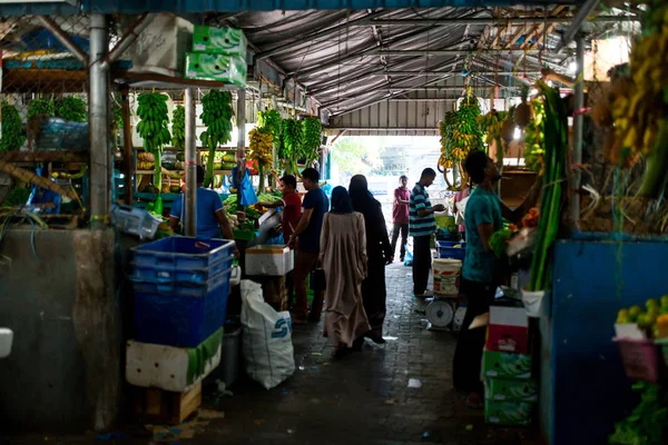 All'aperto mercato ortofrutticolo fresco in città Maschio, la capitale delle Maldive — Foto Stock