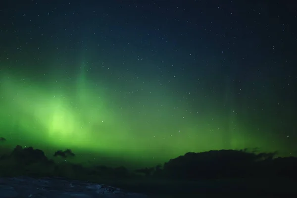 Északi fény. Aurora borealis természeti táj, éjszaka — Stock Fotó