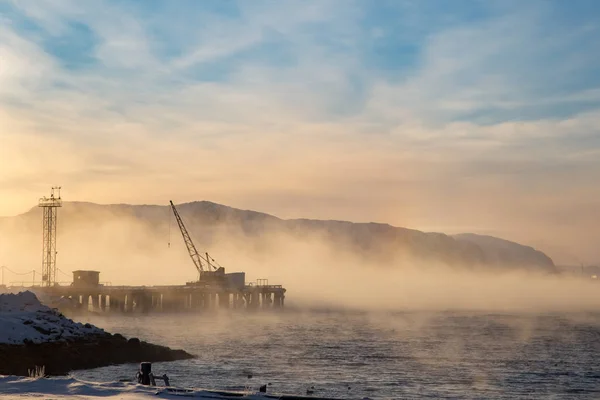 Winterküste der Barentssee. kola halbinsel, russland — Stockfoto