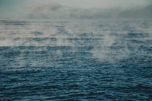 蒸发的北冰洋巴伦支海. — 图库照片