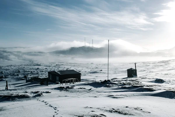 冬でコラ半島。北部のツンドラ地帯のロシアの地域 — ストック写真