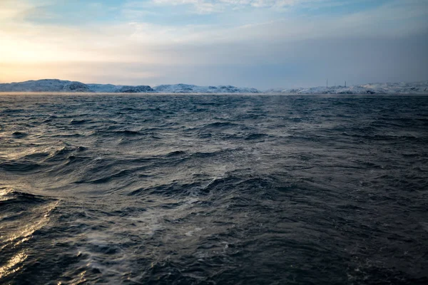 北極海、バレンツ海。コラ半島、ロシア — ストック写真