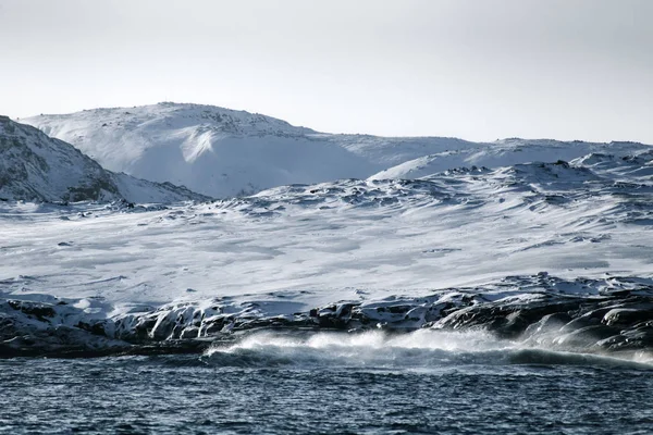 Barents-tenger, a Jeges-tenger. Kola-félsziget, Oroszország — Stock Fotó