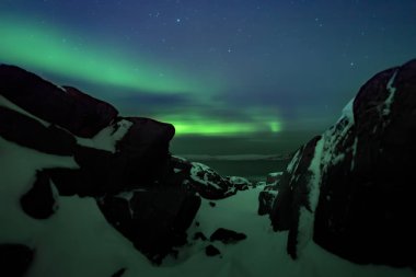 Kuzey ışıkları. Aurora borealis doğa manzara geceleri