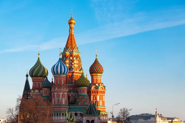 St basil's Cathedral at Red Square in Moscow — Stock Photo, Image